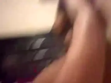 Nia_long21  live sex cam