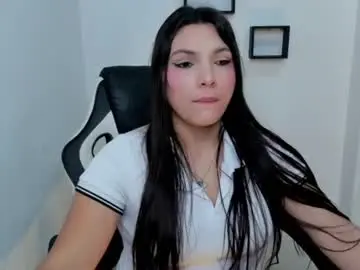 Nora22xx  live sex cam