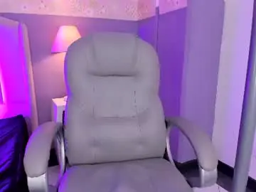 Thalia_222  live sex cam