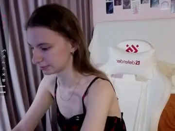 _ash_leyy_  live sex cam