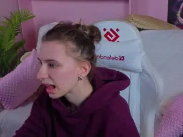 _ash_leyy_  live sex cam
