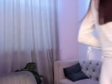 Aria_mila  live sex cam