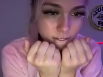 Avocadotoocute  live sex cam