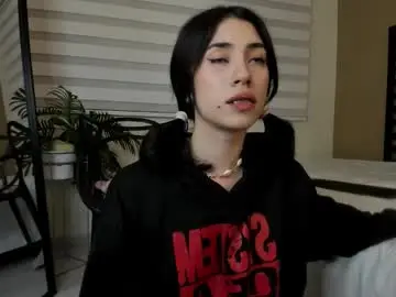 Caty_loves  live sex cam