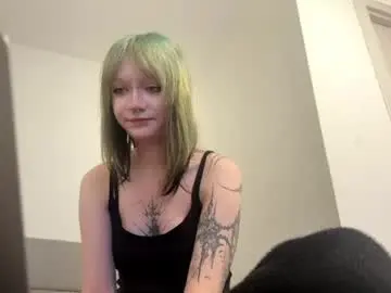 Crystal_cross  live sex cam