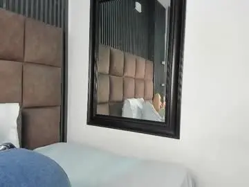 Emma__torres  live sex cam