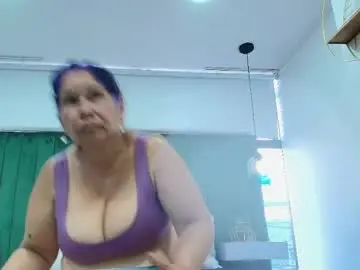 Girl_amada  live sex cam