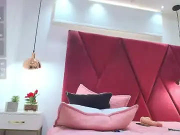 Girl_amada  live sex cam