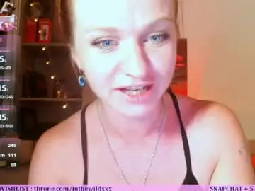 Inthewildxxx  live sex cam