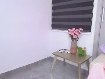 Jadee15  live sex cam