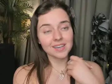 Laura_mutti  live sex cam