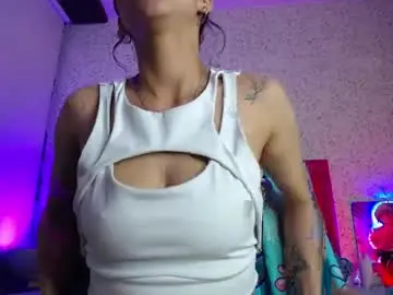 Luly_blue  live sex cam