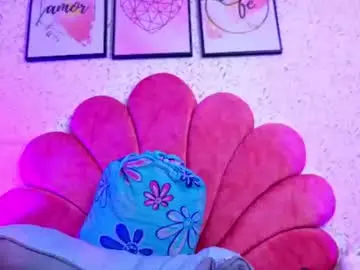 Luly_blue  live sex cam