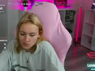 Rosa_vaughn  live sex cam