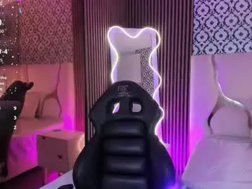 Beella_tay1  live sex cam