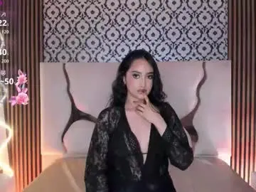 Beella_tay1  live sex cam