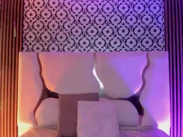 Beella_tay1  live sex cam