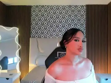 Beella_tay1  live sex cam