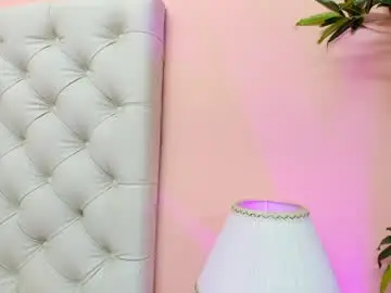 Charlott_milk  live sex cam