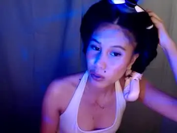 Embersiren  live sex cam