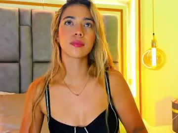 Hannabronw  live sex cam