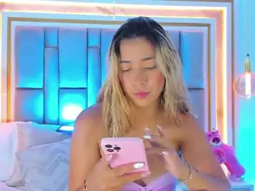 Hannabronw  live sex cam