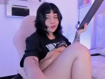 Io_chie_  live sex cam