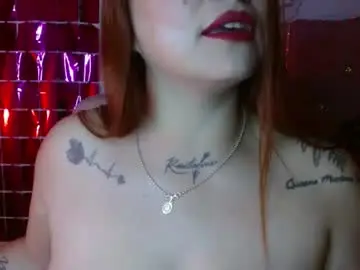 Juanitared  live sex cam