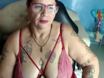 Laurariley1  live sex cam