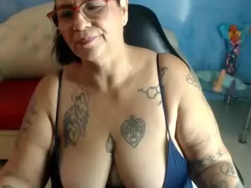 Laurariley1  live sex cam