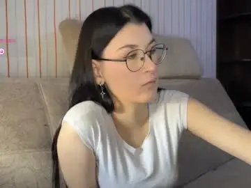 Linnaspleasure  live sex cam