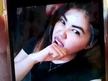 Lonelysofia69  live sex cam