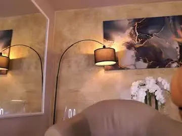 Ninasolenne  live sex cam