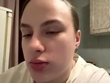 Serafinareino  live sex cam