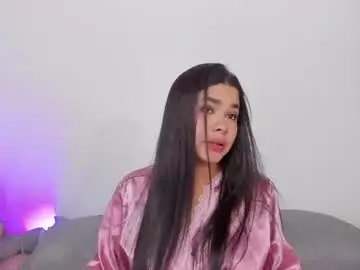 Tianaglow44  live sex cam