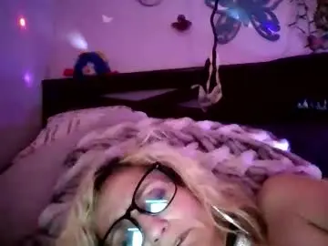 Violetsprings7  live sex cam