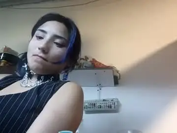 Akai_krazna01  live sex cam