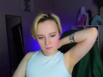 Ellie_heavenly  live sex cam