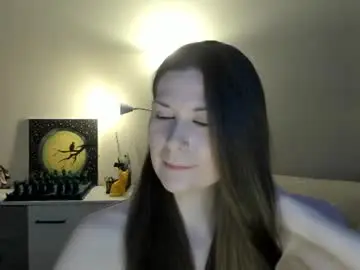 Gretamiln  live sex cam