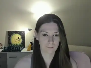 Gretamiln  live sex cam