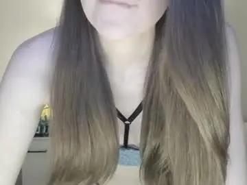 Gretamiln  live sex cam