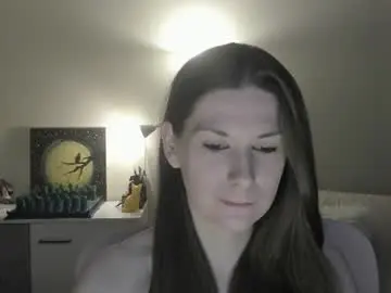 Gretamiln  live sex cam