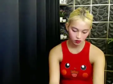 Hotty_lexa  live sex cam