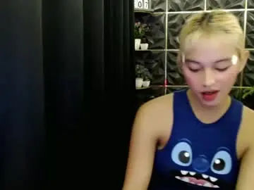 Hotty_lexa  live sex cam