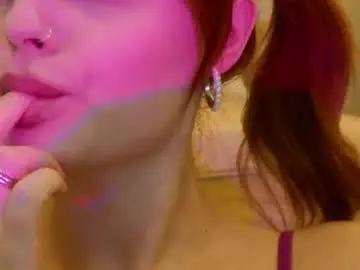 Mollybossy  live sex cam