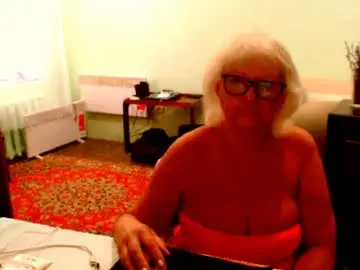 Natali7634  live sex cam