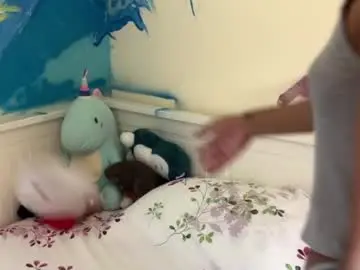 Princessespussy  live sex cam