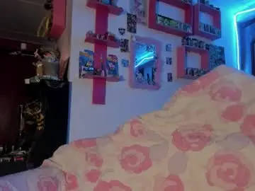 Rebecahart  live sex cam