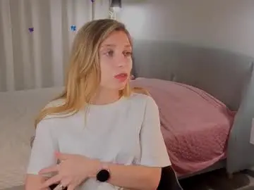 Shelbaluck  live sex cam