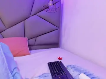 Tatihornyy  live sex cam